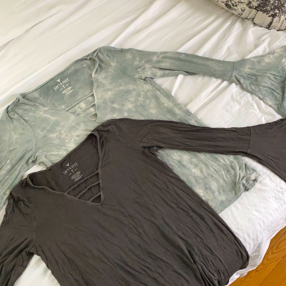 Set of 2 AEO Soft & Sexy Longsleeve